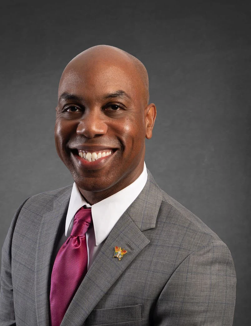 Professional portrait of Robert Bonner